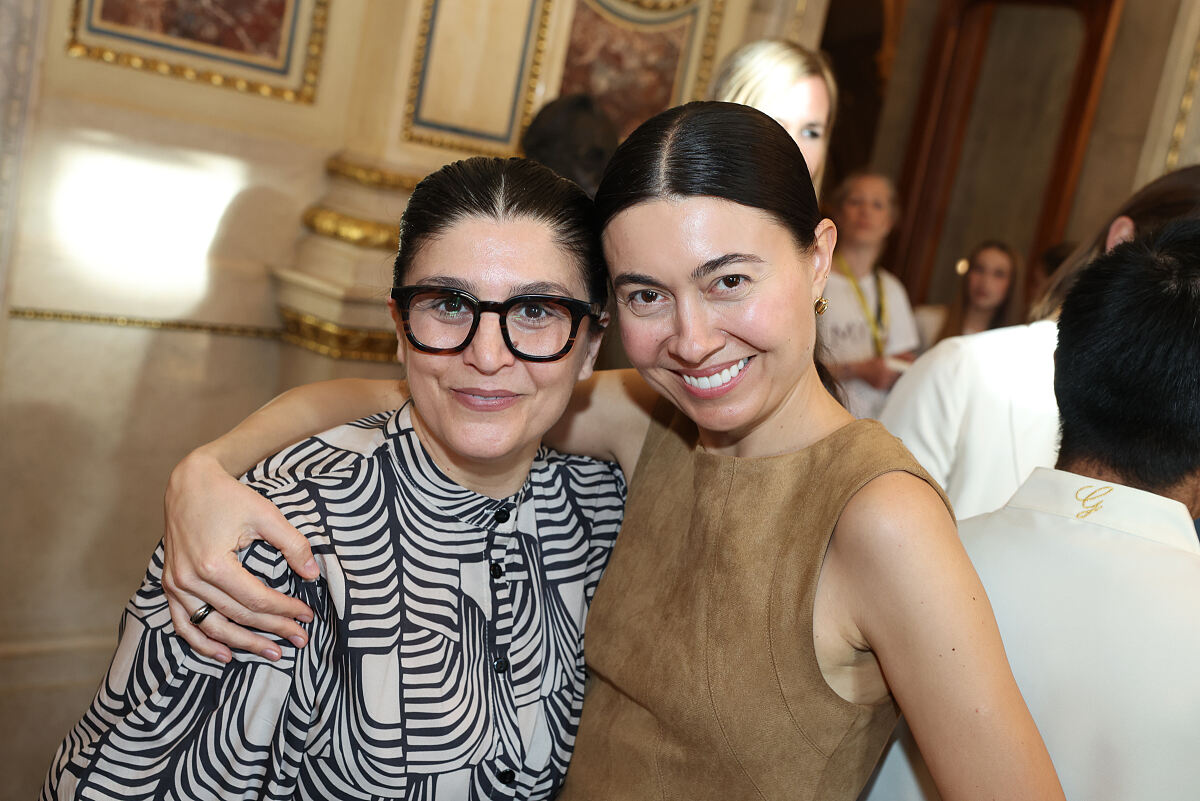 Parvin Razavi und Anna Tilniak