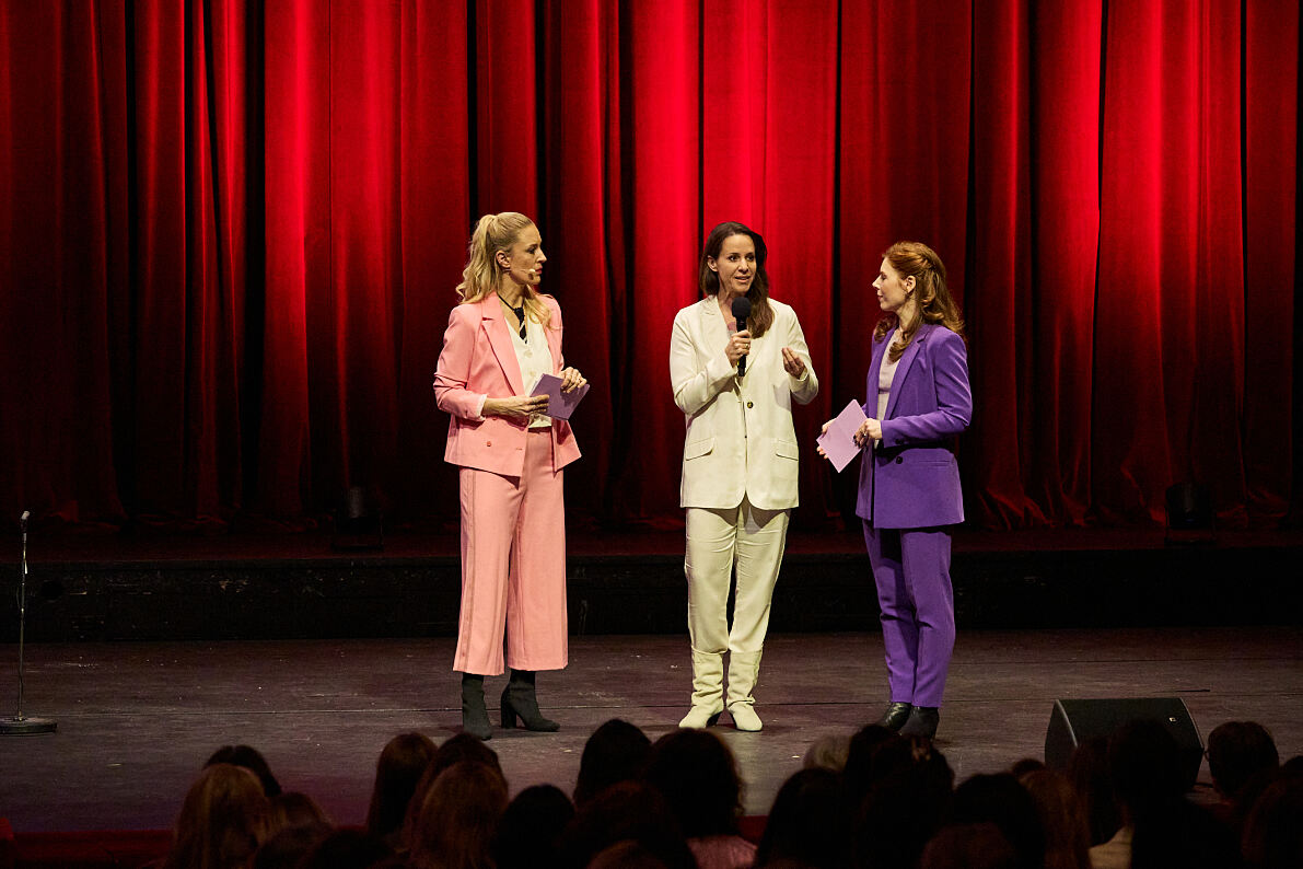 Lilian Klebow, Natalie Amiri und Teresa Vogl