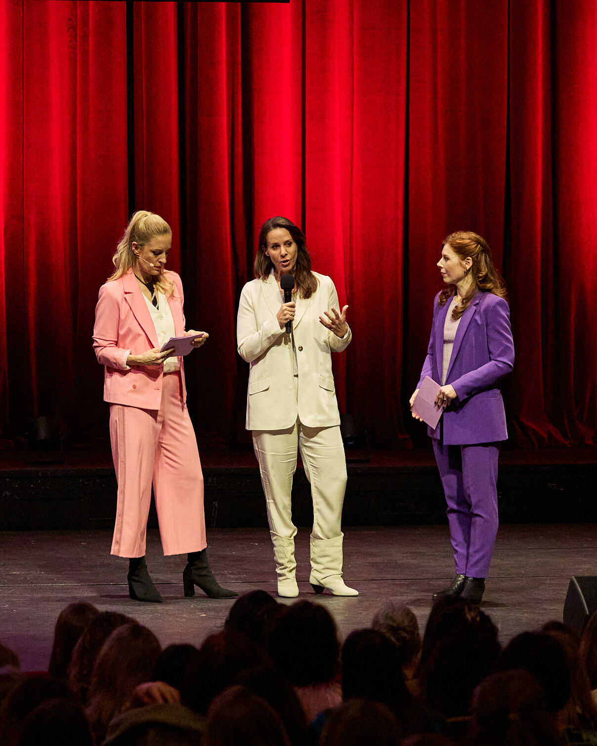 Lilian Klebow, Natalie Amiri und Teresa Vogl