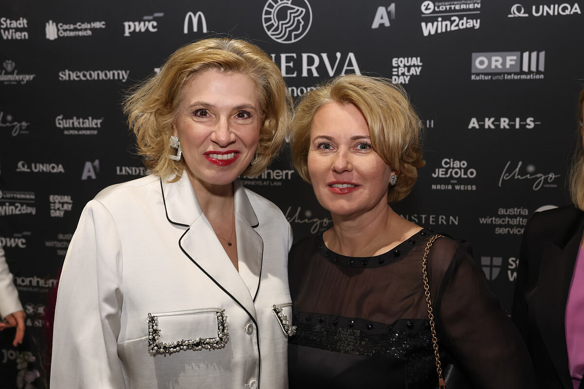 Christine Klimaschka und Karoline Hilger