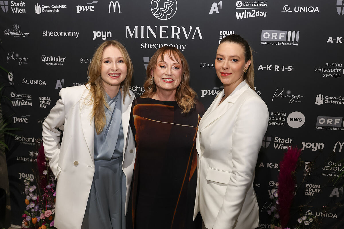 Gloria Stebernjak, Kristin Hanusch-Linser und Sinah Hoffmann