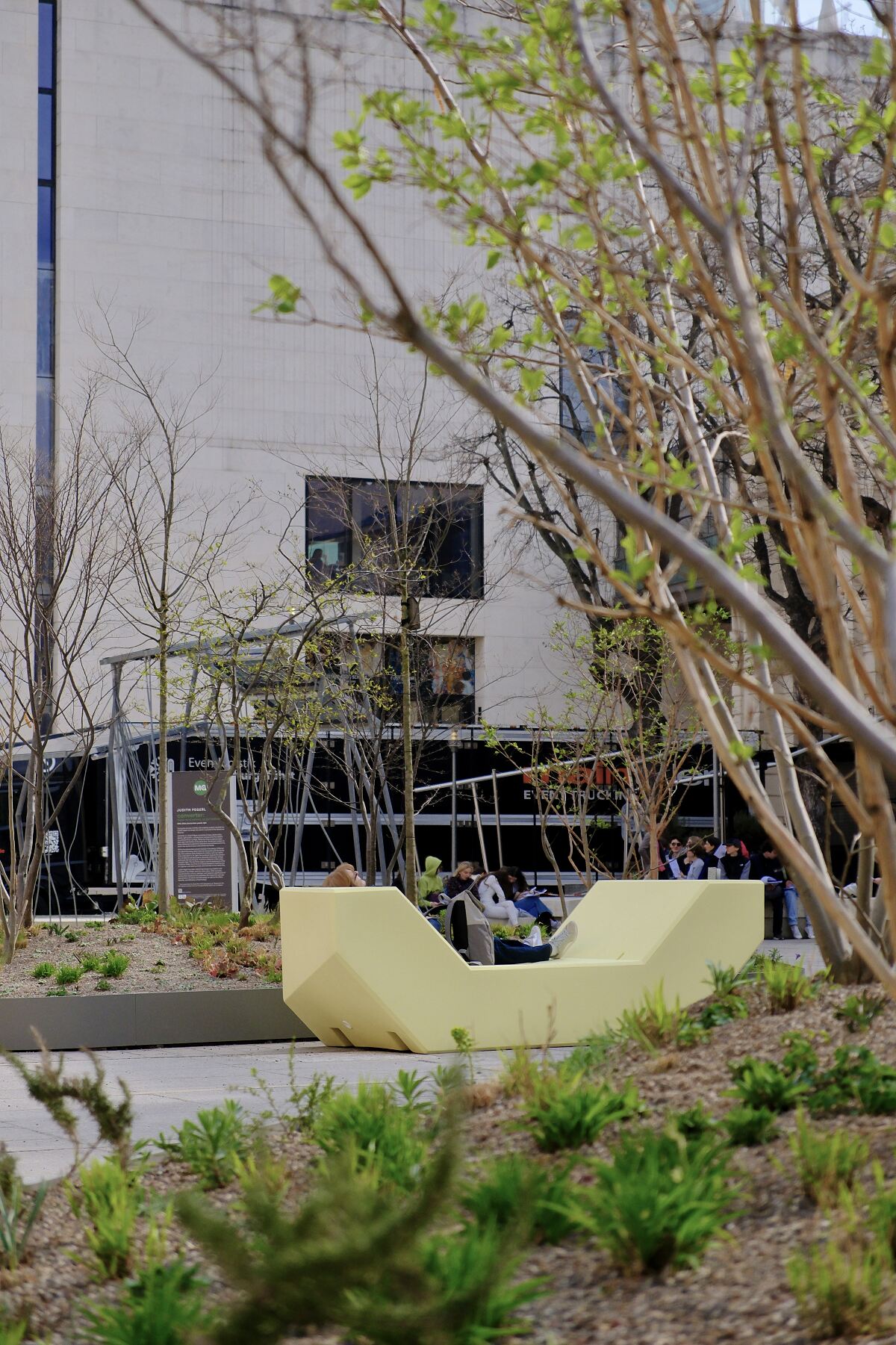 2603_Enzis_cLeonieAngerer00002