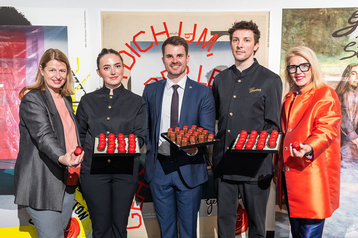 Eva Engelberger, Sebastian Summer (Mitte) Liane Seitz