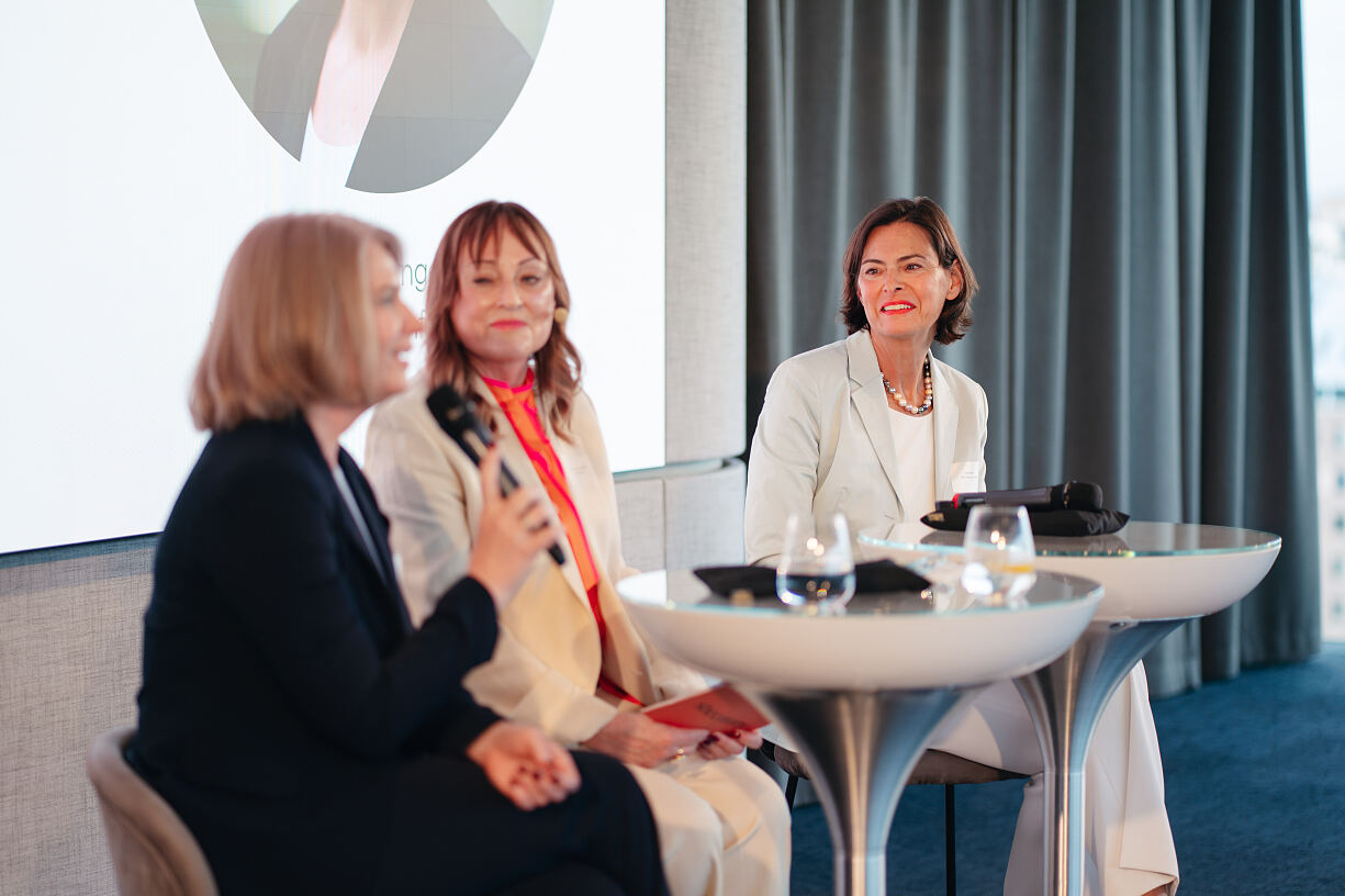 Annette Mann, Kristin Hanusch-Linser, Silvia Angelo