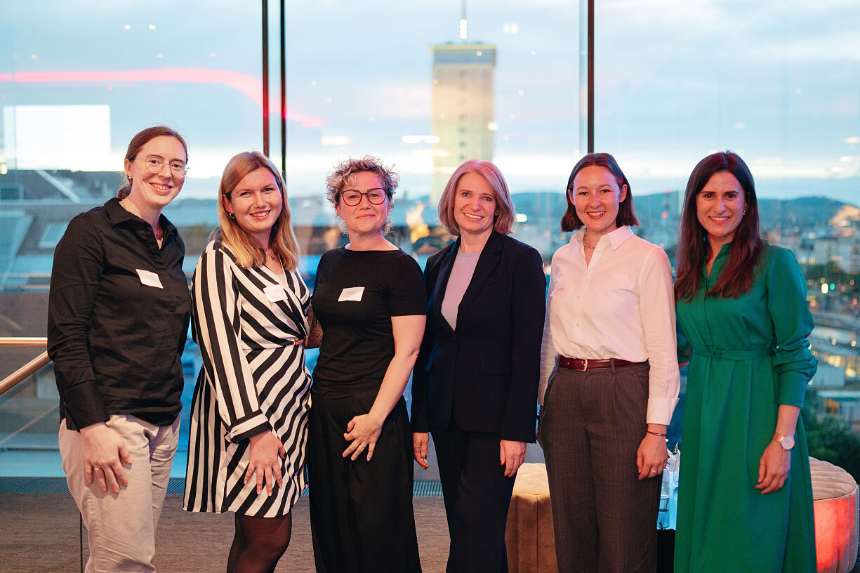 Magdalena Aigner, Anja Ungersböck, Barbara Maushammer, Annette Mann, Franzisko Bose, Verena Maier