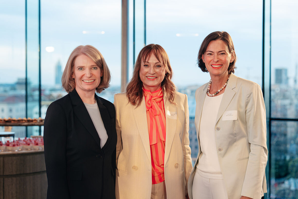 Annette Mann, Kristin Hanusch-Linser und Silvia Angelo