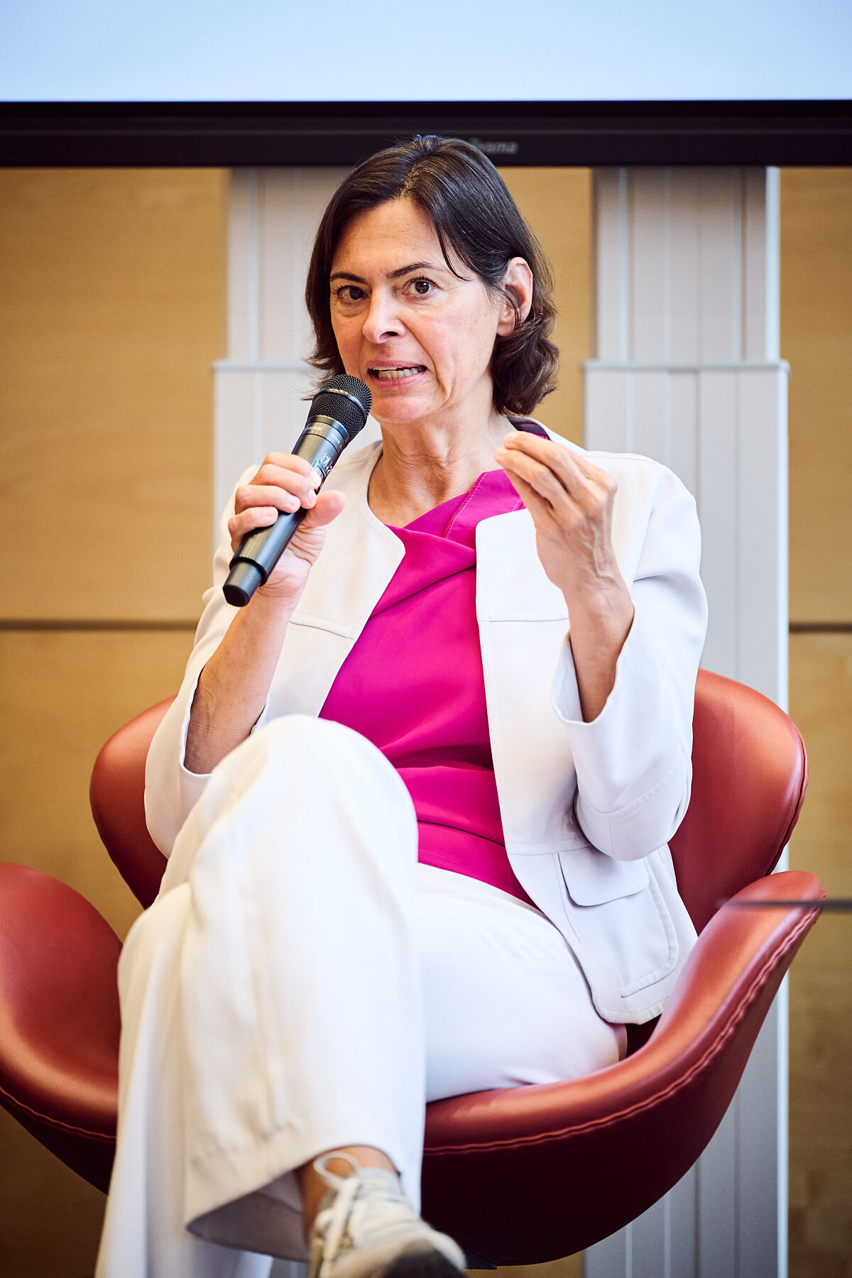 Mag.a Silvia Angelo