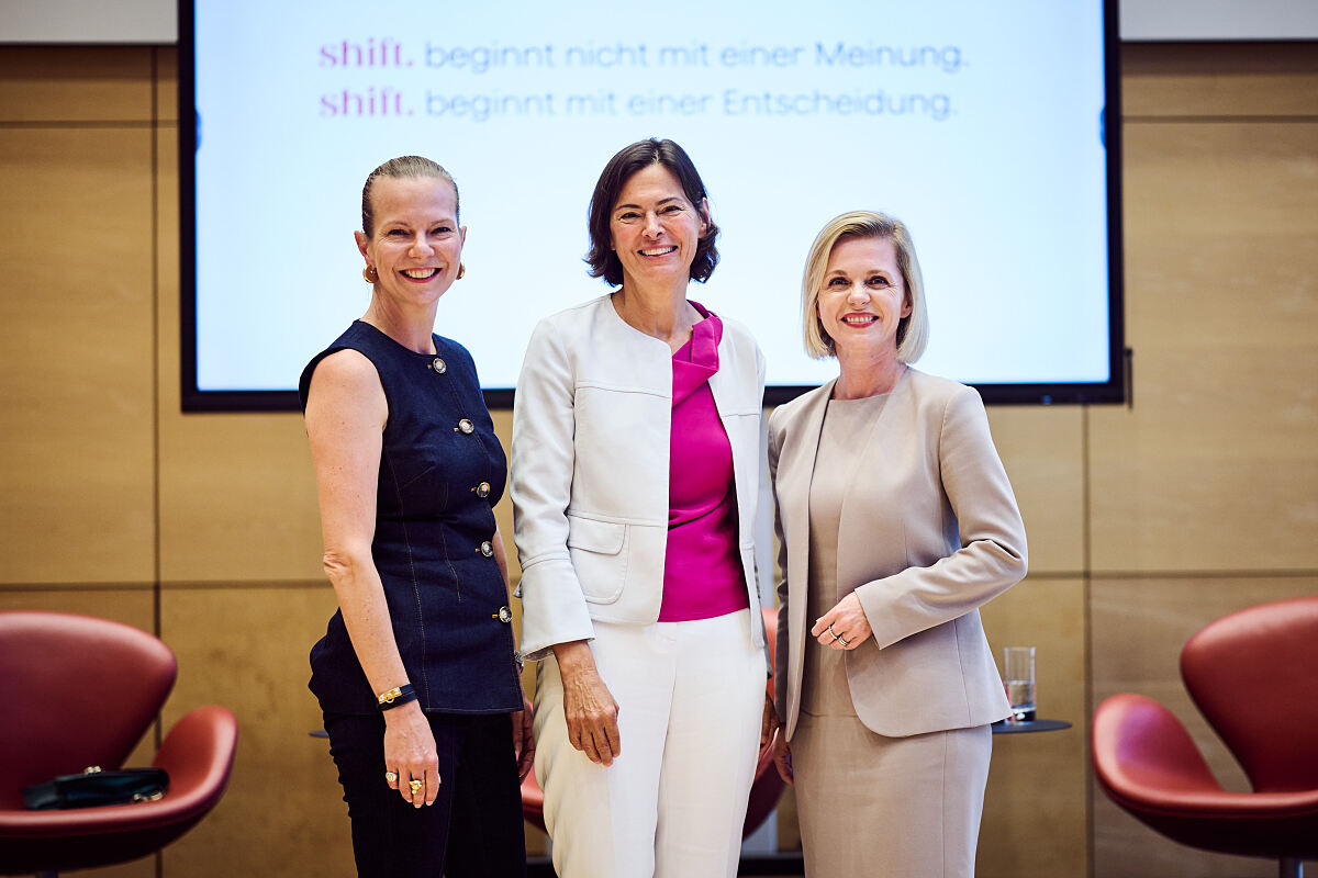 Lara Gonschorowski, Mag.a Silvia Angelo, Dr. Irene Bader