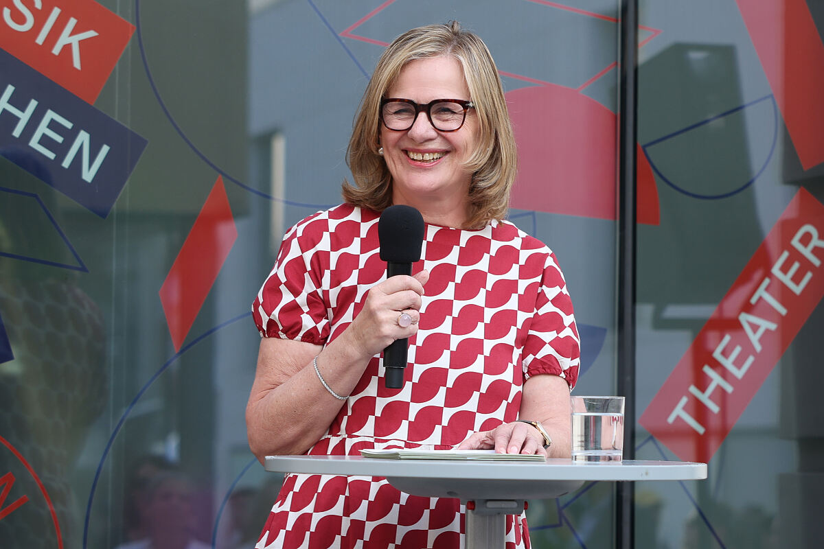 Bettina Leidl