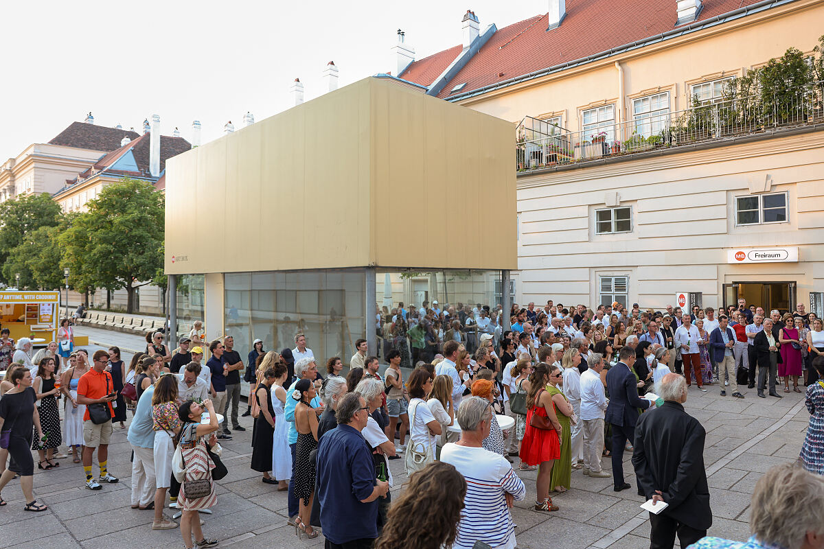Festreden im Hof