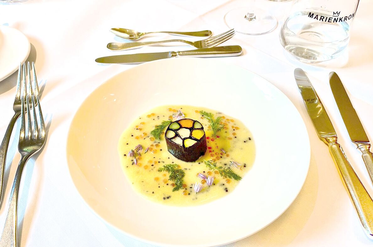 Dining MK