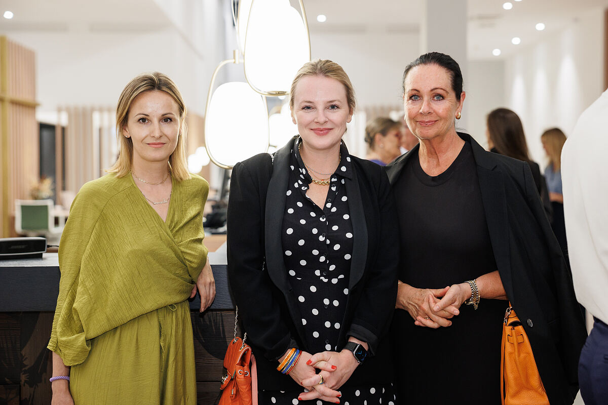Sabine Klikovic, Anna Wagner