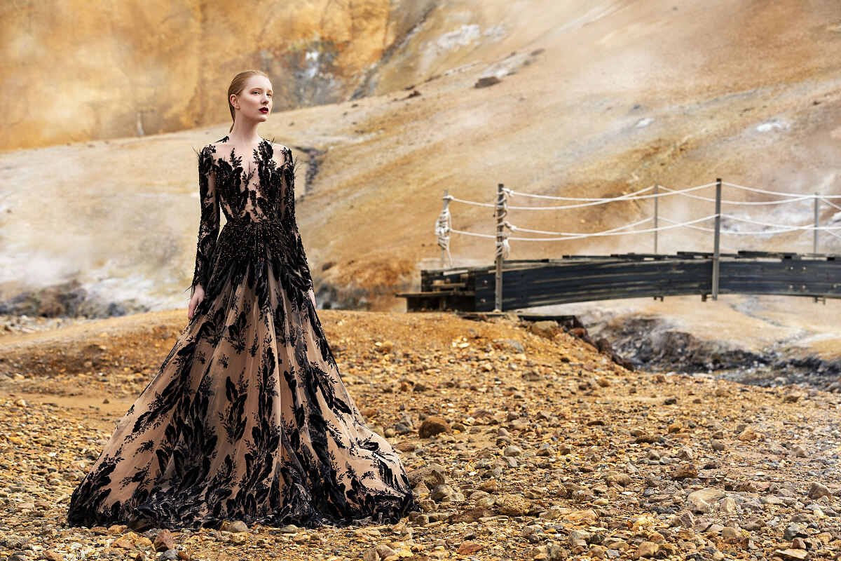 EvaPoleschinski_Couture_01_(C)Oliver Rathschueler