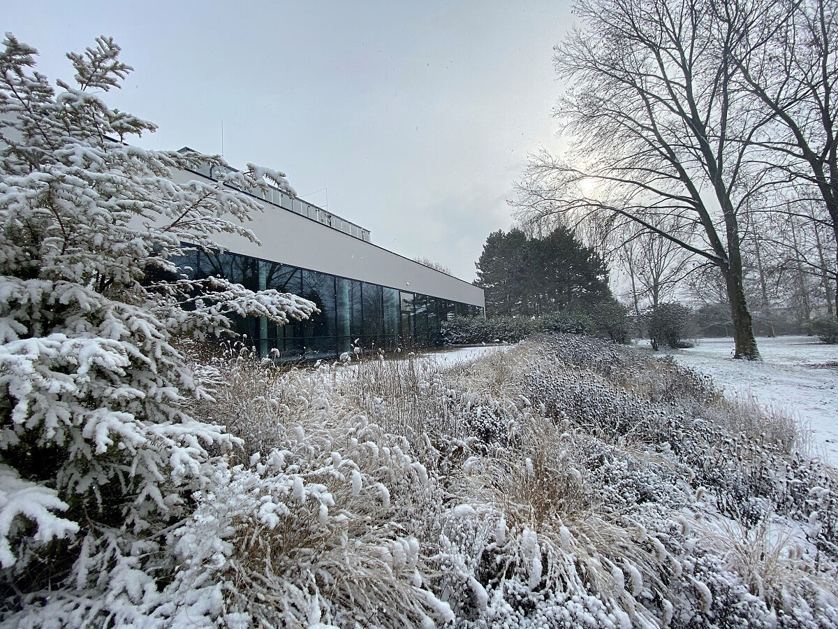 Outdoor Schwimmbad_Winter