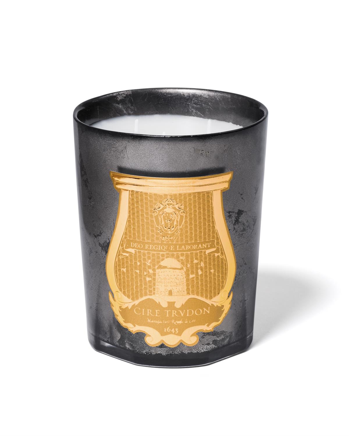 Cire Trudon - Christmas collection 2019 - Ernesto intermezzo EUR 179 (c) Zweigstelle