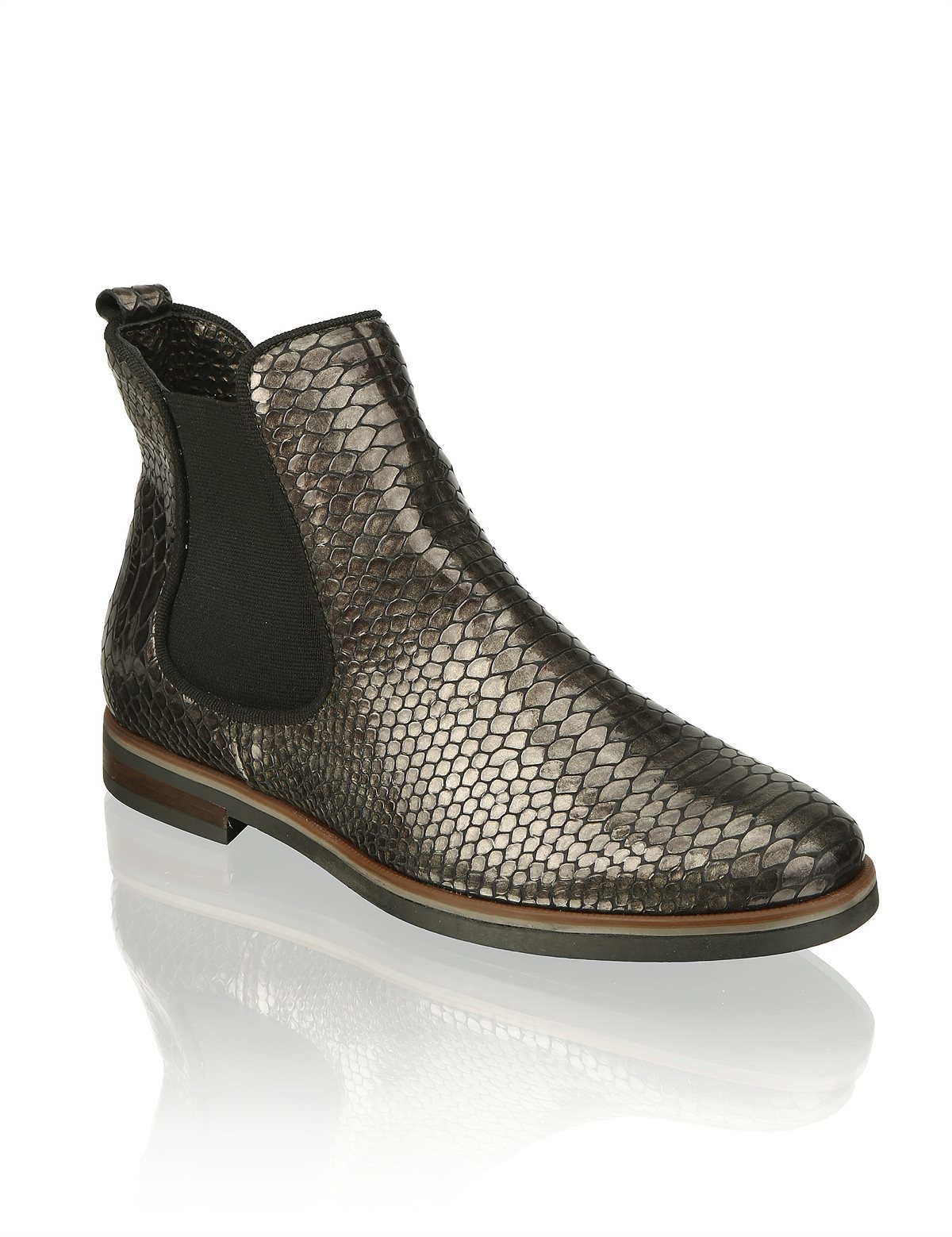 HUMANIC 19 Lackleder-Chelsea Boots mit Krocoprägung EUR 99,95 ab Ende August 1643616784