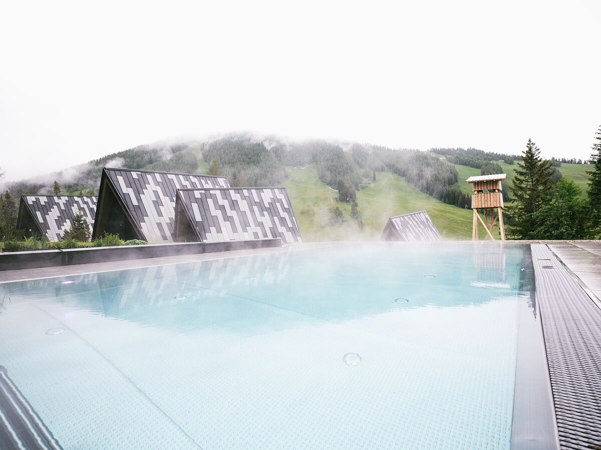 Pool mit Ausblick