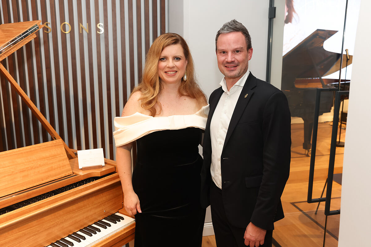 Simone Kopmajer und Tobias Schröter (Steinway & Sons)