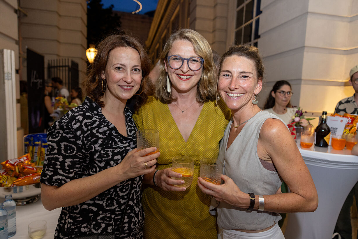 Christina Kaiser, Martina Zupanc-Oberdorfer mit Begleitung