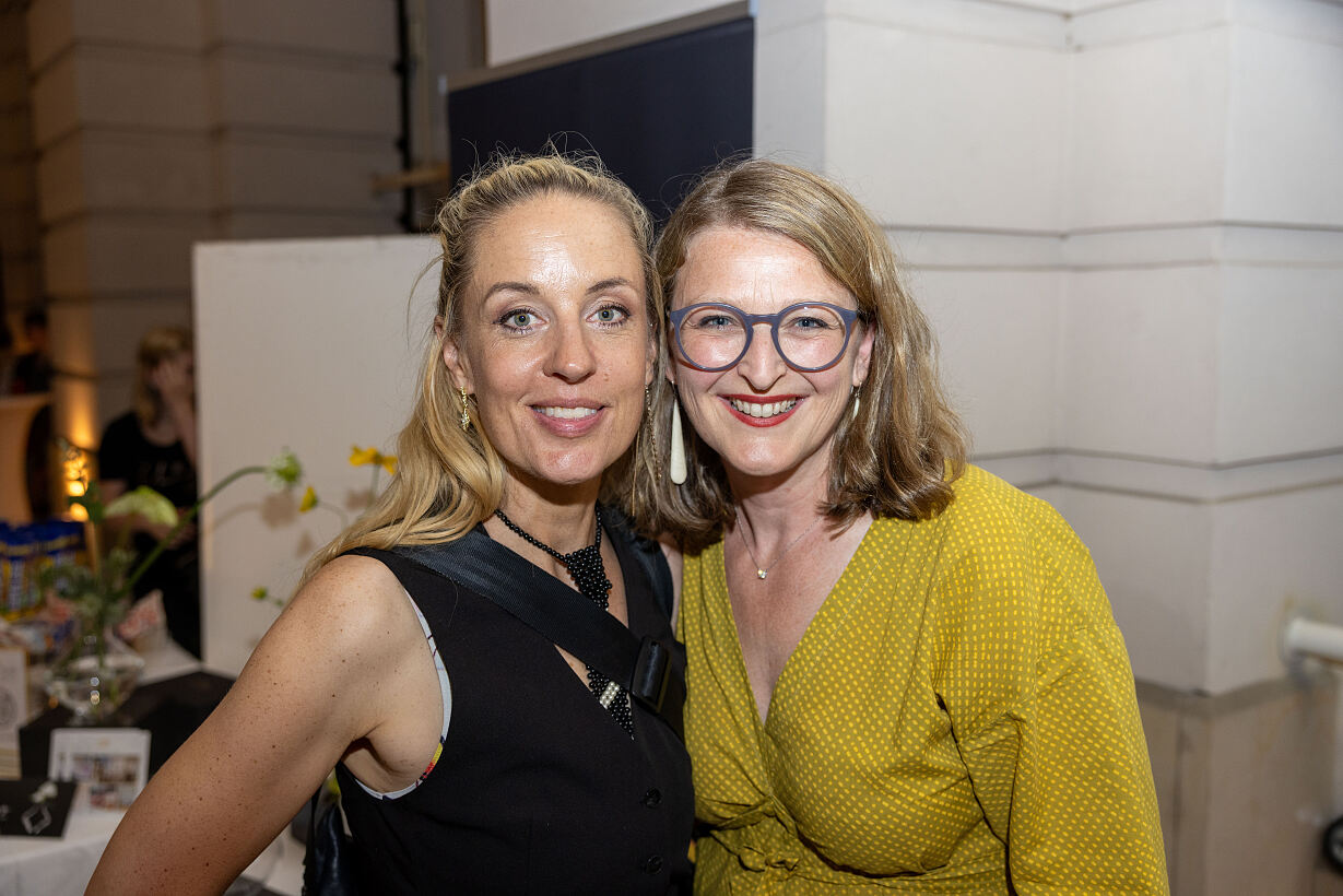 Lilian Klebow und Martina Zupanc-Oberdorfer