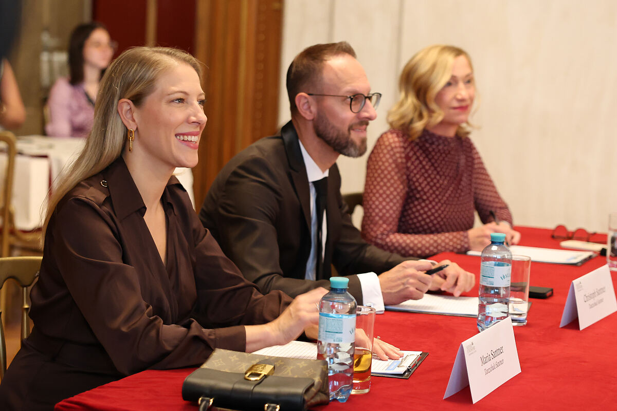 Maria Angelini-Santner und Christoph Santner, susanne Athanasiadis  CreditKatharinaSchiffl
