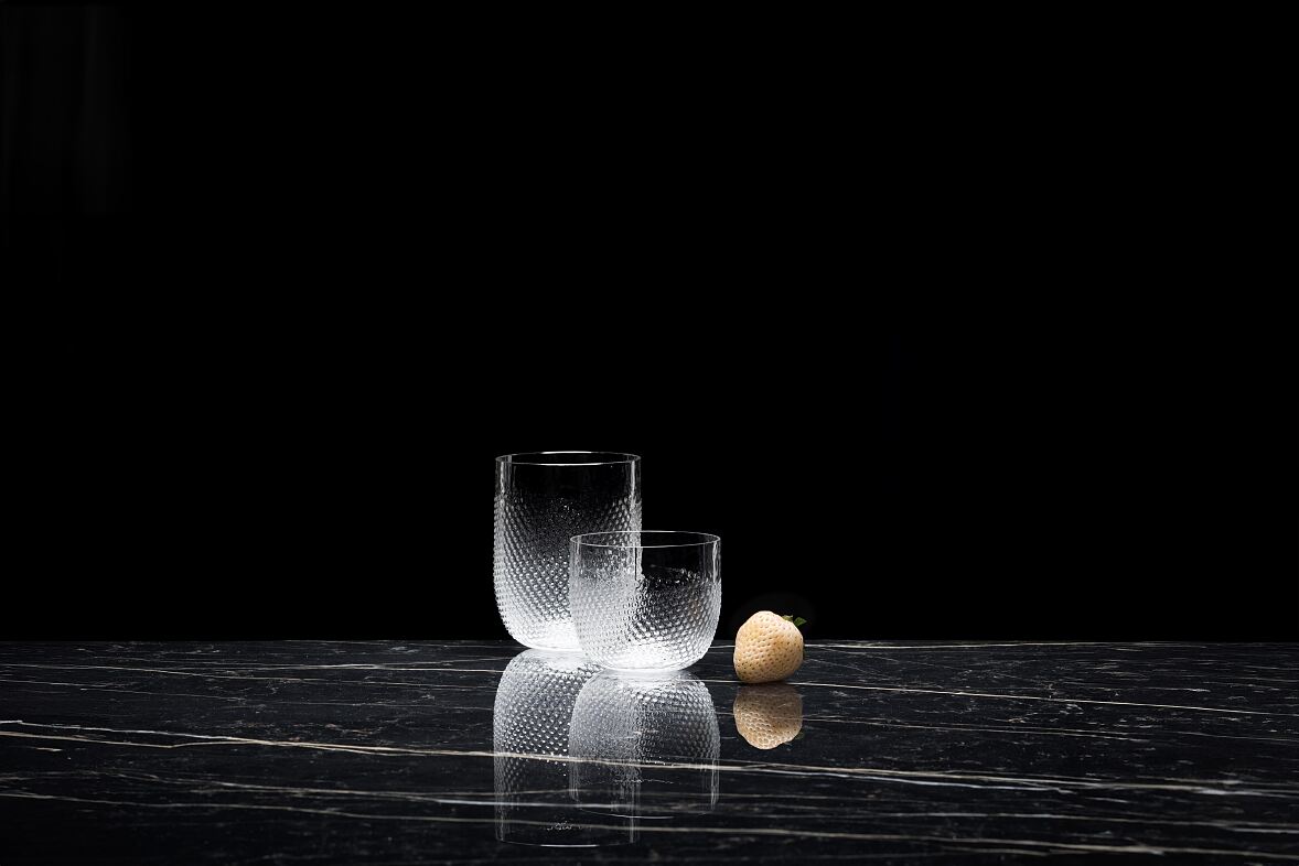 ICHIGO-coupettes-marble-strawberry-white-right