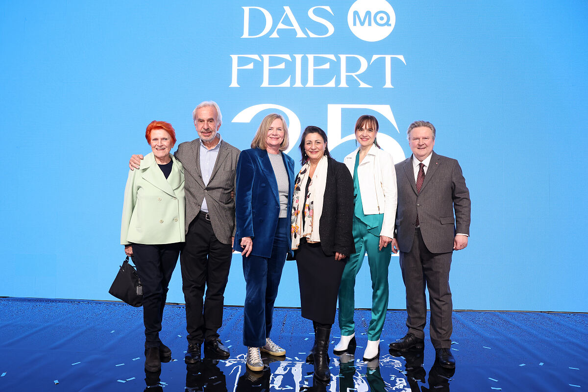 Ursula Pasterk, Rudolf Scholten, Bettina Leidl, Veronica Kaup Hasler, Mari Lang, Bürgermeister Michael Ludwig