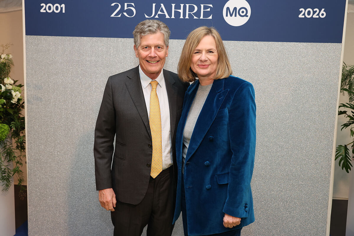 Kari Hohenlohe, Bettina Leidl